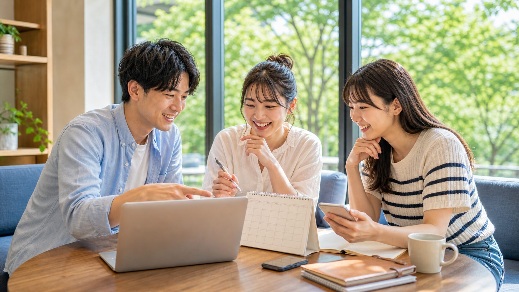 夏休みリゾートバイトの応募時期を相談するイメージ